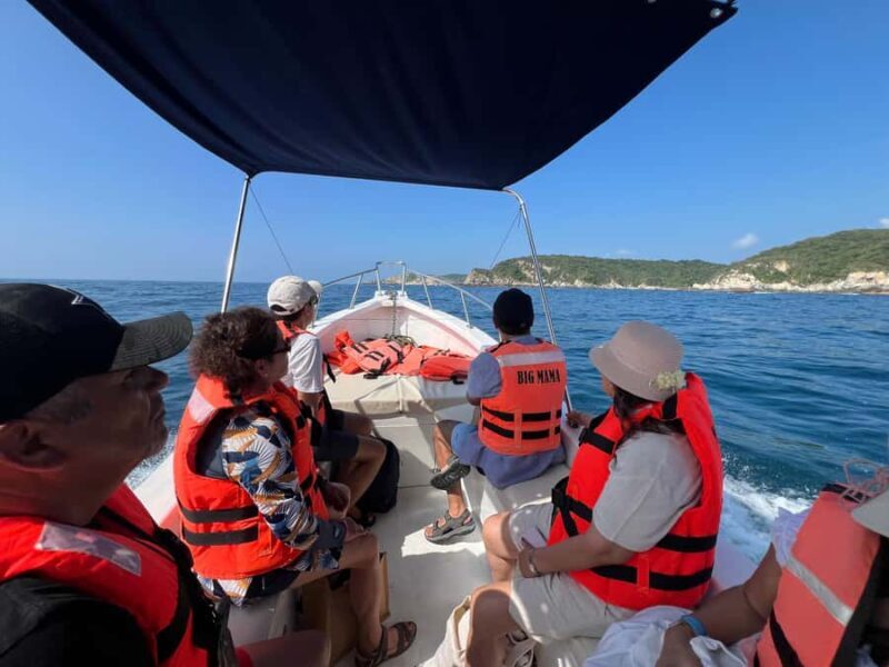 Private boat tour of the Huatulco Bays - Who Should Consider This Tour?