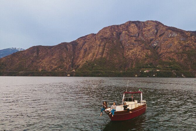 Private Boat Tour on Italian Gozzo on Lake Como - FAQs