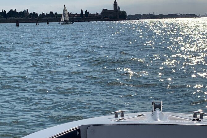 Private Boat Tour with Skipper Sailing the Lagoon of Venice Italy - Key Points