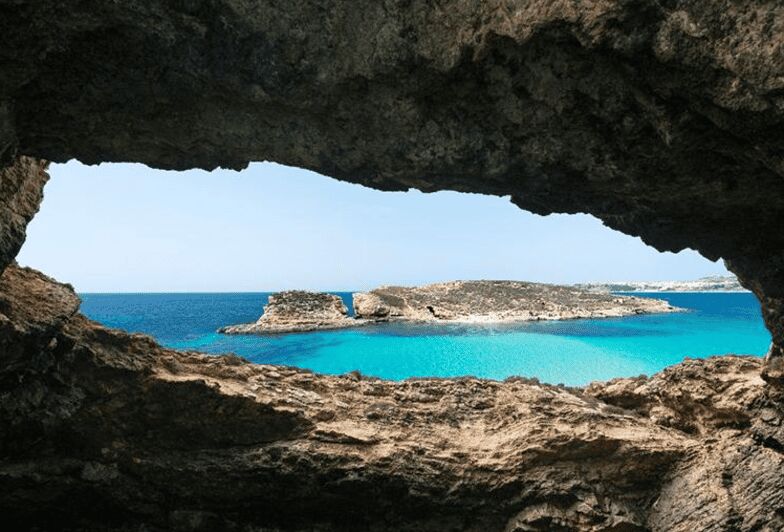 Private Boat Tours From Malta/Gozo: Comino & Blue Lagoon - Exploring Malta and Gozo with a Private Boat Tour to Comino & Blue Lagoon