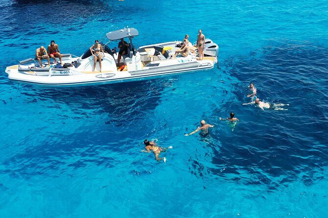 Private boat trip Favignana and Levanzo from Favignana - The Value of the Experience
