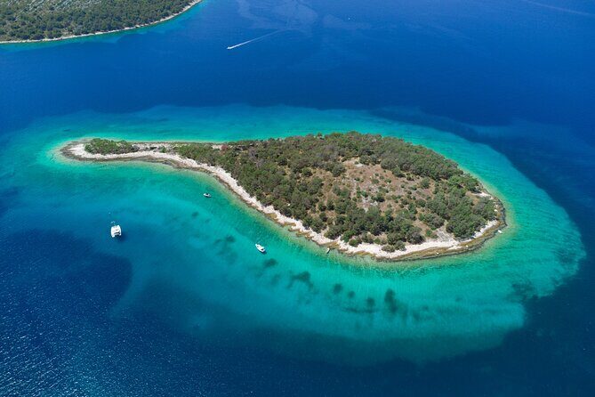 Private Boat Trip Swim and Chill in Crystal Blue ibenik half day - Key Points