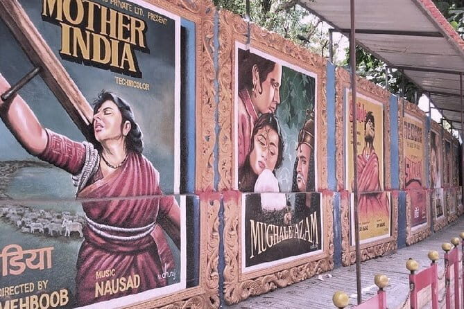 Private Bollywood Studio Tour - Key Points