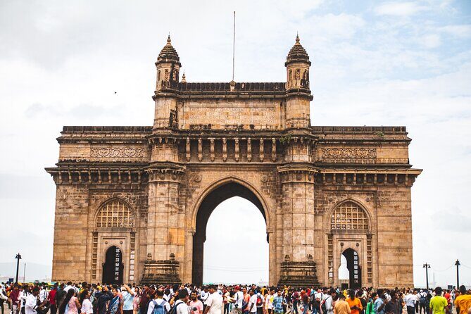 Private Bollywood Tour With Sightseeing Tour Of Mumbai - Introduction to the Mumbai Bollywood and Sightseeing Tour