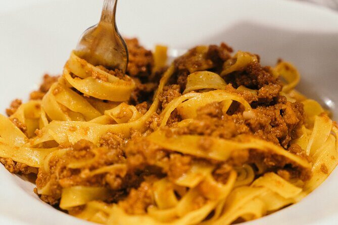 Private Bologna Gastronomic Tour with Local Guide - Who Should Consider This Tour?