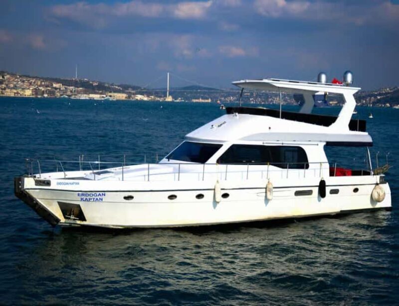 Private Bosphorus Yacht Tour Istanbul - FAQs
