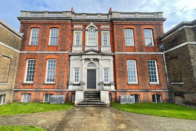 Private Bridgerton Walking Tour of Greenwich - Breaking Down the Tour Experience
