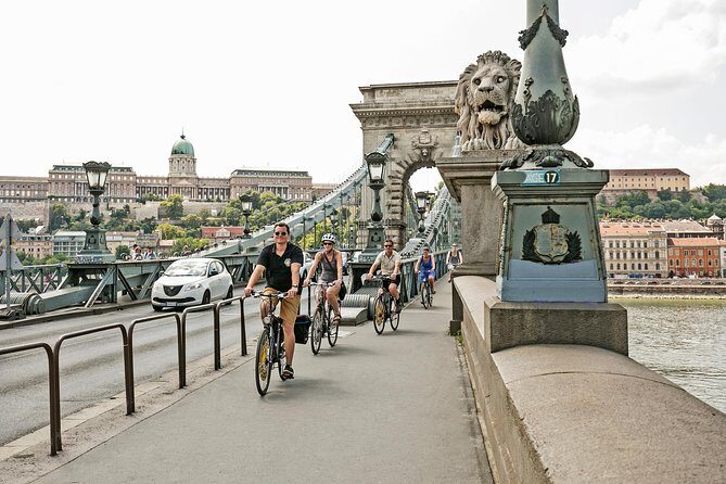 Private Budapest Bike Tour with Cafe Stop - Detailed Breakdown of the Itinerary