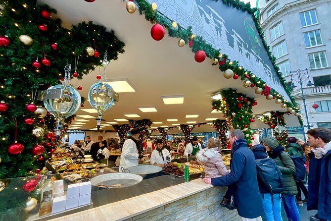 Private Budapest Christmas Market Tour with Chimney Cake & Mulled Wine - FAQs