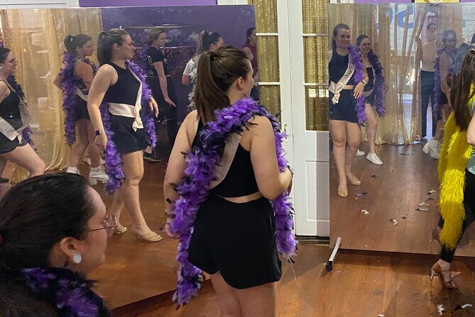Private Burlesque Party Dance Class In New Orleans - Key Points