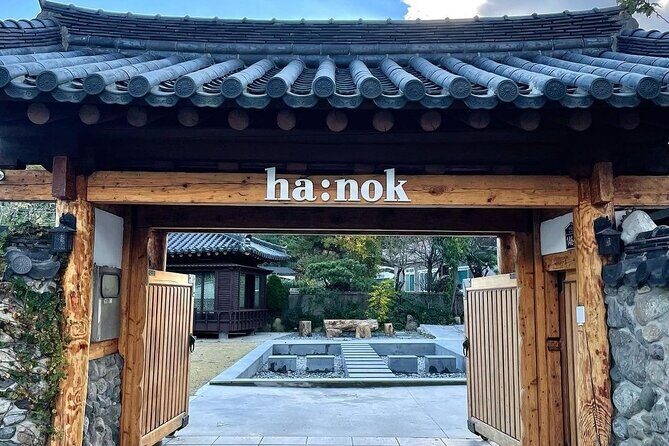 Private Busan Tour -Explore Cultural Landmarks with a Local Guide - Guides and Personal Touches