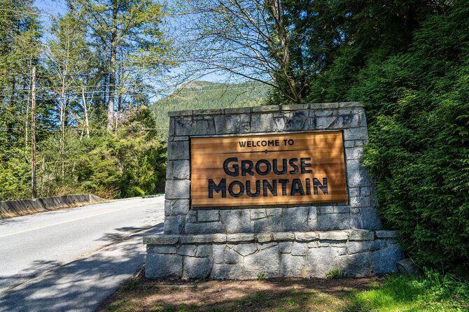 Private Capilano Bridge Grouse Mountain and Lighthouse Day Trip - FAQ