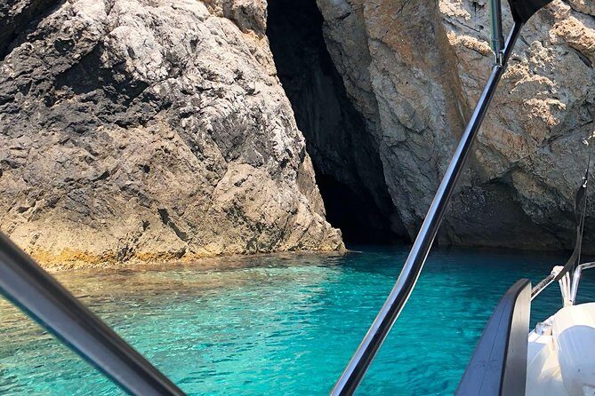 Private Captain Tailored tour - from Split and Trogir - The Professional Skipper and the Personal Touch