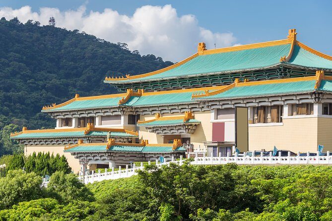 Private Car: 8 Hour Highly Customized Taipei City Exploration! - An introduction to what makes this tour special