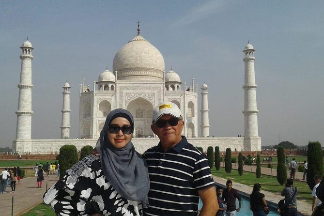 private Car and Driver for Golden Triangle Tour 4Days - Day 2: The Majesty of Taj Mahal & Historical Forts