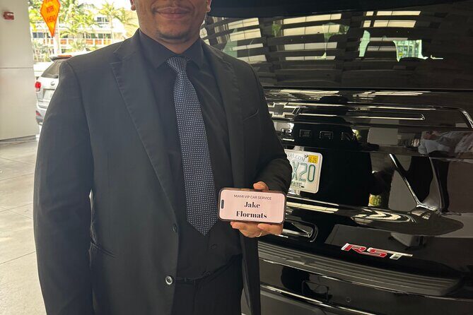 Private Car and Limousine Transportation in Miami - Booking in Practice: What to Expect