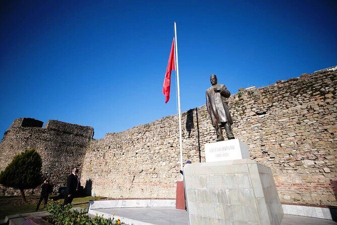 Private Car & Driver Tour of Elbasan City and Petrela Castle - Key Points