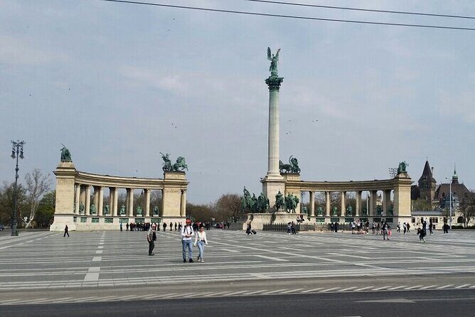 Private car or minivan transfer from Budapest to Prague or back - FAQ