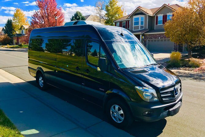 Private Car Service from Breckenridge or Keystone to Denver Int'l Airport (DEN) - What to Expect from the Service