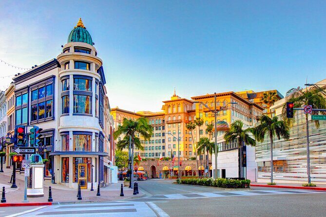 Private Car Tour LA Hollywood Beverly Hills Venice Santa Monica - A Close-Up Look at the Tour