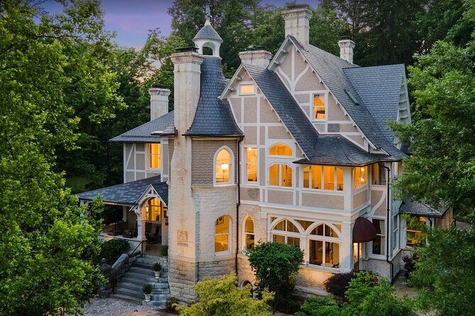 Private Car Tour of Staunton Sights and Stories - FAQ