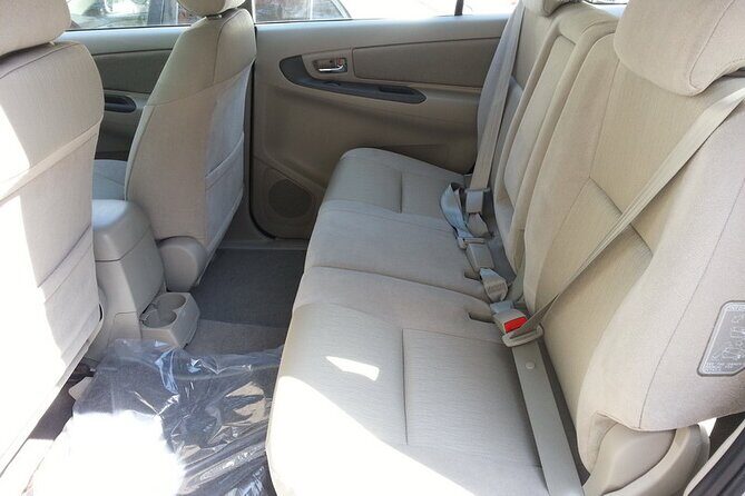 Private car transfer from Hanoi Airport to Hotels - Seamless Booking & Confirmation