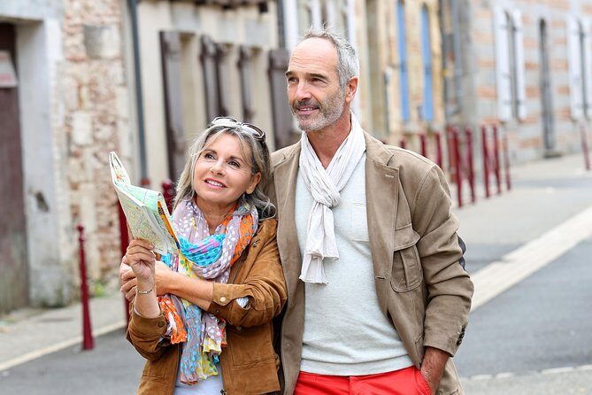 Private Car Transfer from Porto to Lisbon with 2 hours for sightseeing - FAQ