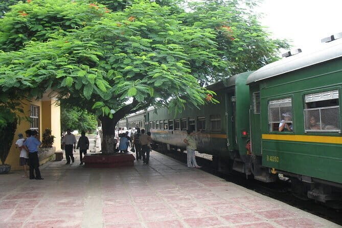 Private Car Transfer: Lao Cai Train Station to Sapa Centre - Who Should Consider This Transfer?