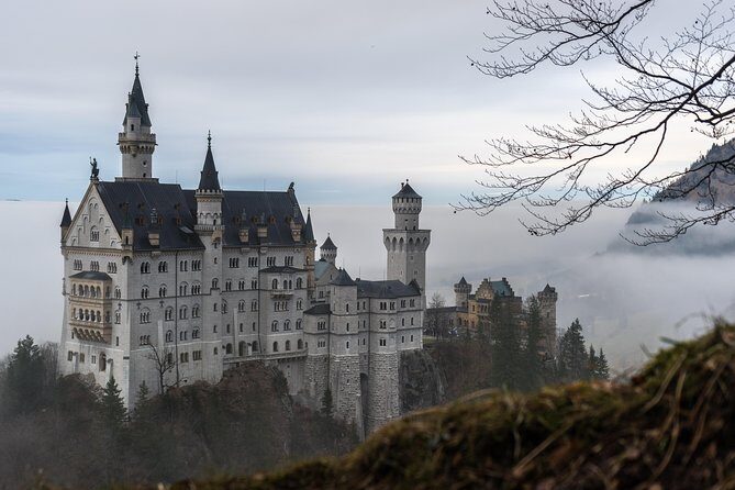 Private Castle Tour from Munich: Neuschwanstein, Hohenschwangau, and Linderhof - FAQ