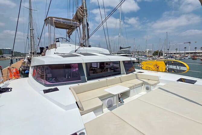 Private Catamaran Cruise with Drinks and Snacks - In-Depth Review of the Catamaran Experience