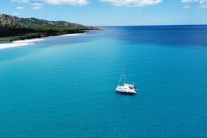 Private catamaran sailing trip around La Caletta -Berchida - Sardinia - FAQs