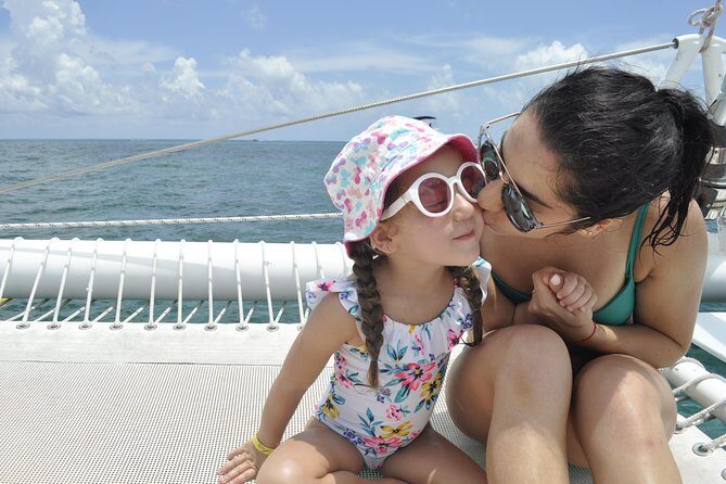 Private Catamaran Tour to Isla Mujeres with Snorkeling from Cancun - Practical Tips for Your Day