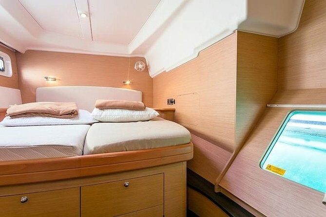 Private Catamaran Tour to the Maddalena Archipelago from Porto Rafael Palau - FAQ