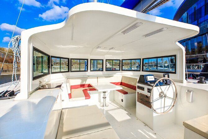 Private Catamaran Yacht Tour in Han River - Frequently Asked Questions