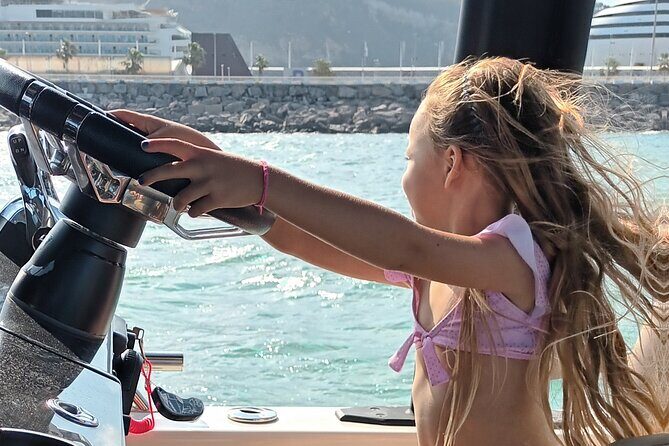 Private Charter in Catamaran Alexa by Barcelona 12 pax 2/4/8 HS - Who This Tour Is Best For