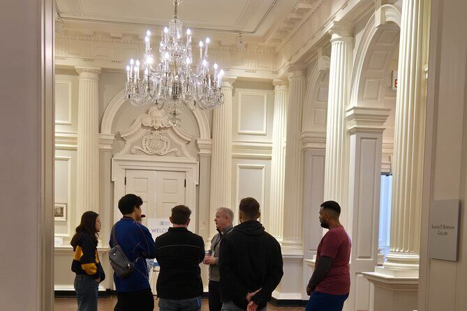 Private Chicago History Museum Tour - The Bottom Line