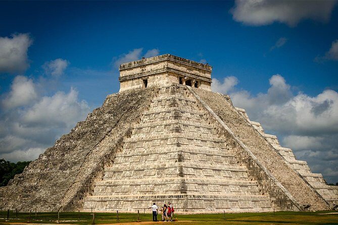 Private Chichen Itza Full-Day Tour from Cozumel - Experience an In-Depth Look at the Private Chichen Itza Full-Day Tour from Cozumel