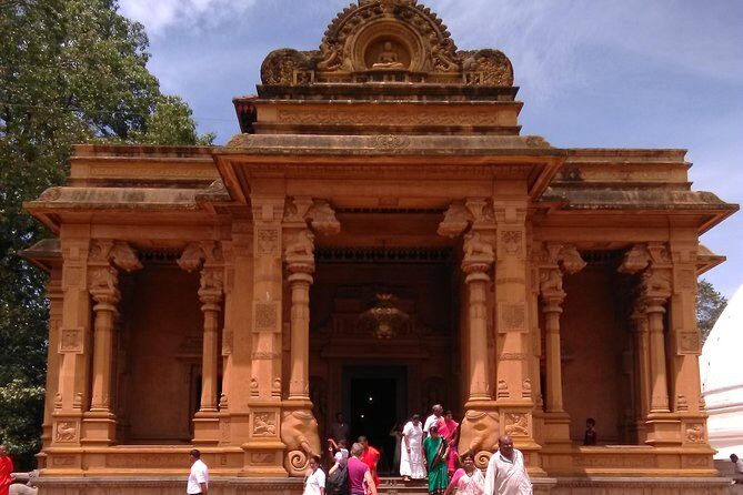 Private City tour in Colombo By tuk tuks or Cars - Practical Details and Tips