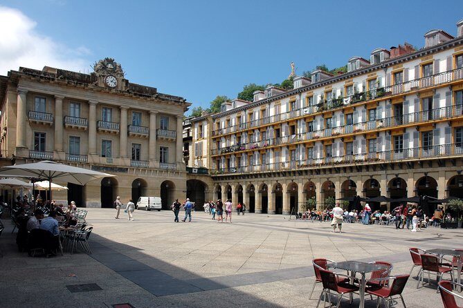 Private City Tour of San Sebastian with introduction to Pintxos Culture - Who Would Love This Tour?
