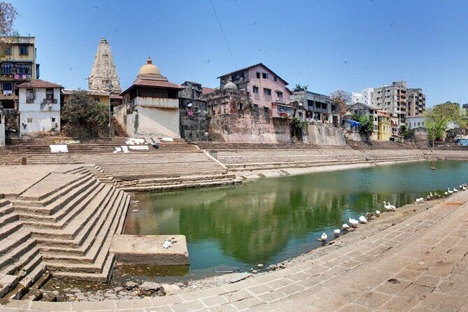 Private City Tour with Dharavi Slum Dhobighat and Dabbawalla - FAQ