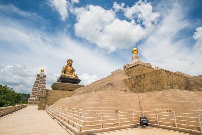 Private Classic Kaohsiung Day Tour - Authentic Experiences from Other Travelers