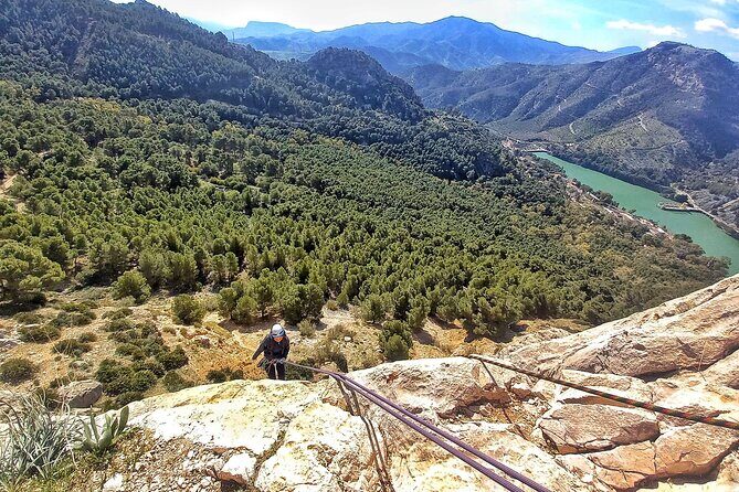 Private Climbing Experience in El Chorro for 4 hours and a half - Key Points