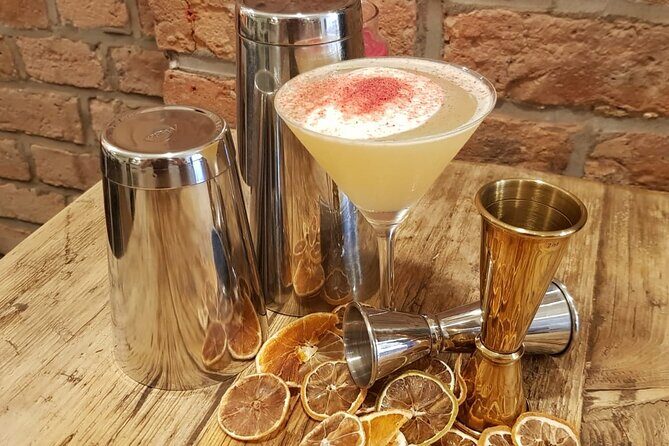 Private Cocktail Making Class in Manchester - The Experience: From Cocktails to Italian Sharing Plates