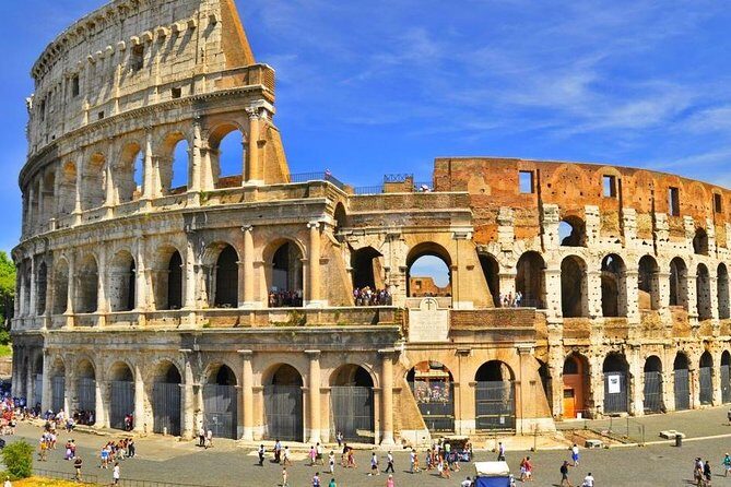 Private Colosseum Tour With Roman forum and Palatine hill - Detailed Look at the Tour