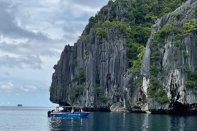 Private Coron Ultimate Tour - An In-Depth Look at the Coron Private Ultimate Tour