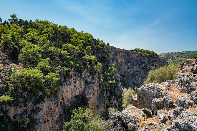 Private Crete Far West Adventure: Hiking, History & Beaches - Who Should Consider This Tour?