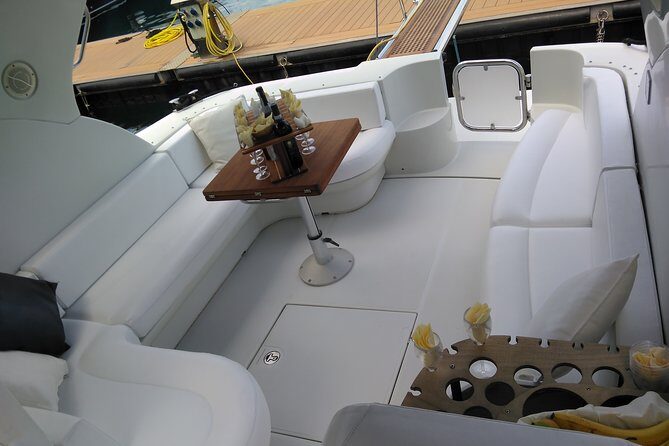 Private Cruise around Capri - yacht 40' - Frequently Asked Questions