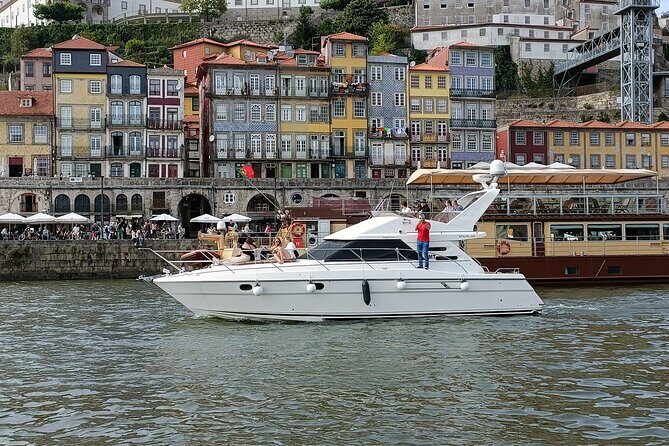 Private Cruise on Luxury Yacht in Porto - An In-Depth Look at the Porto Yacht Cruise Experience