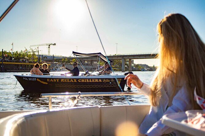 Private Cruise on Vistula in Warsaw for 4 with our Helmsman - Key Points