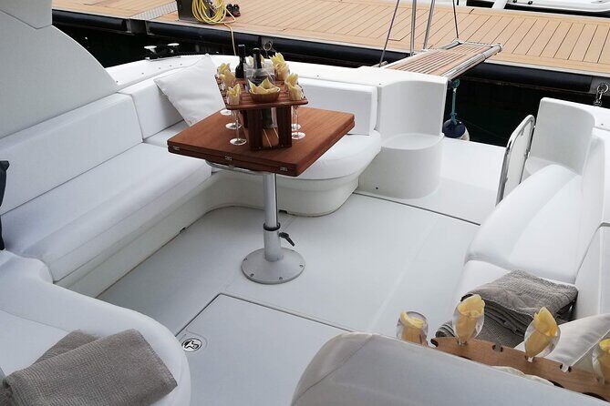 Private Cruise to Ischia and Procida - Yacht 40' - Returning to Sorrento